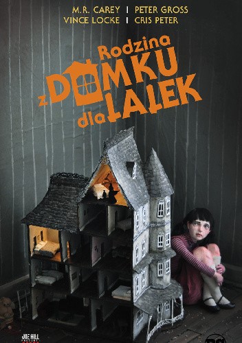 Rodzina z domku dla lalek