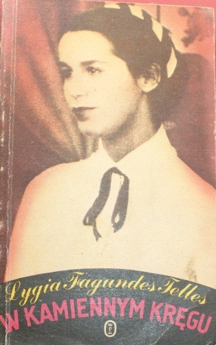 W kamiennym kręgu