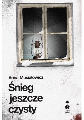 Śnieg jeszcze czysty