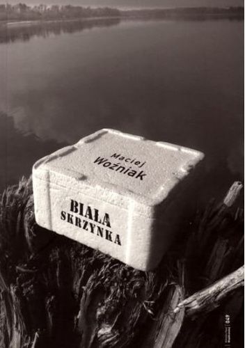Biała skrzynka