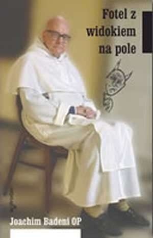 Fotel z widokiem na pole